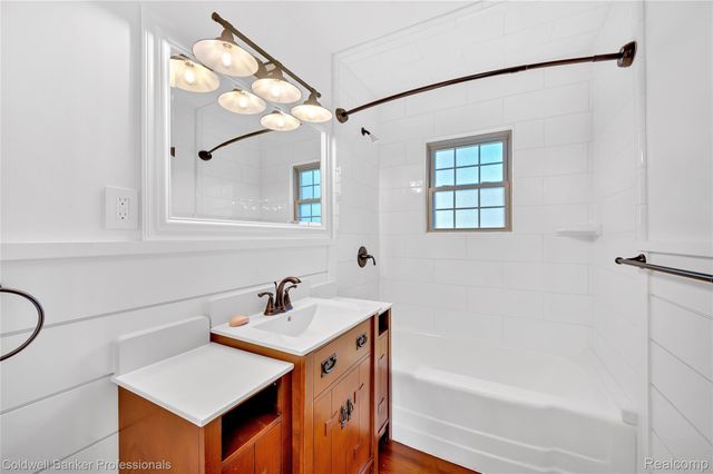 5119 Saint Clair Highway, East China Township, MI 48054