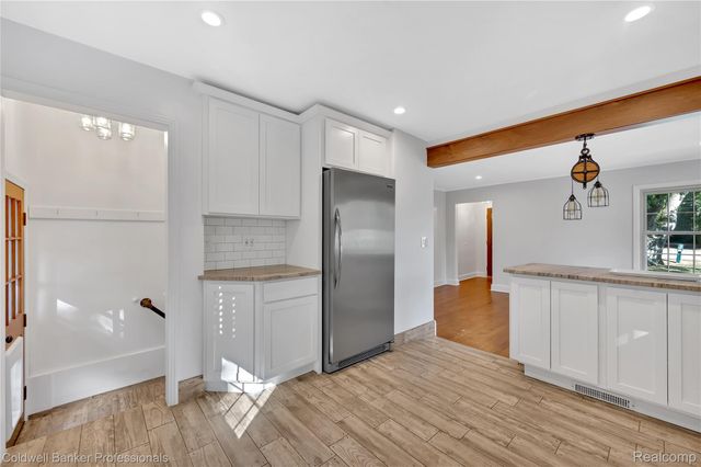 5119 Saint Clair Highway, East China Township, MI 48054