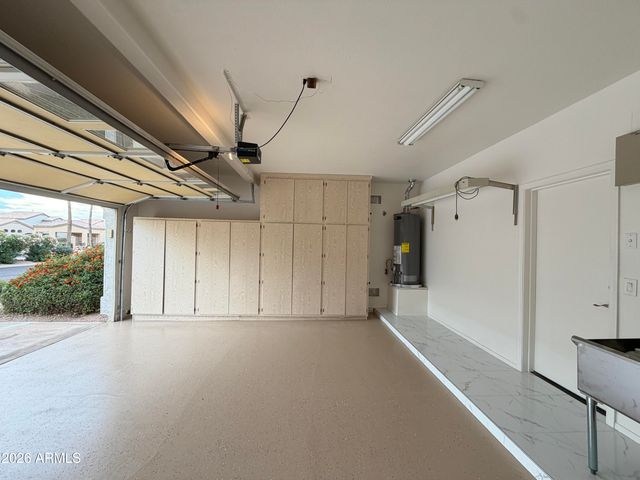 3506 E ROCKWOOD Drive, Phoenix, AZ 85050