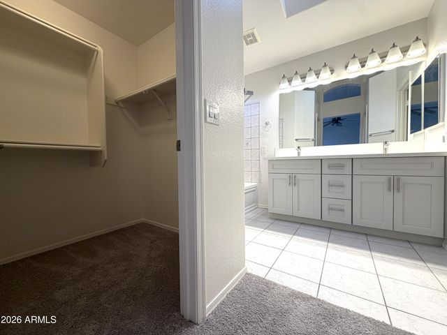 3506 E ROCKWOOD Drive, Phoenix, AZ 85050