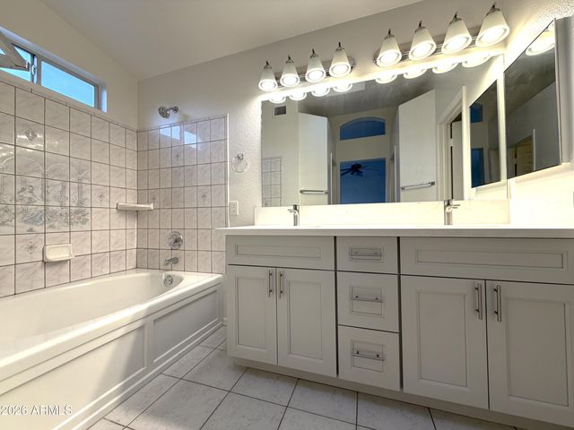 3506 E ROCKWOOD Drive, Phoenix, AZ 85050