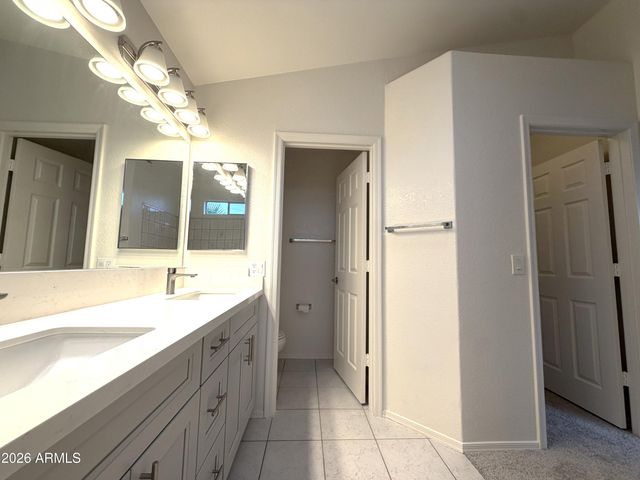 3506 E ROCKWOOD Drive, Phoenix, AZ 85050