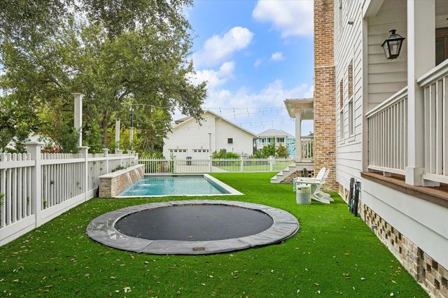 7 Curiosity Lane, Galveston, TX 77554