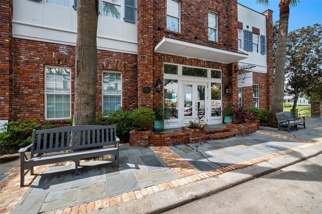 7 Curiosity Lane, Galveston, TX 77554
