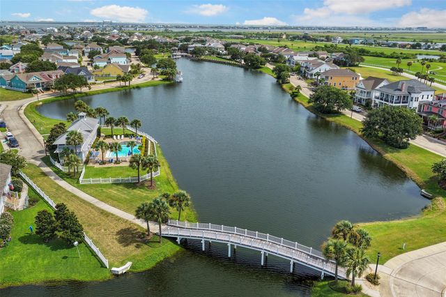 7 Curiosity Lane, Galveston, TX 77554
