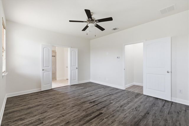 11 Pleasant Valley, Sanger, TX 76266