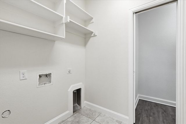 11 Pleasant Valley, Sanger, TX 76266