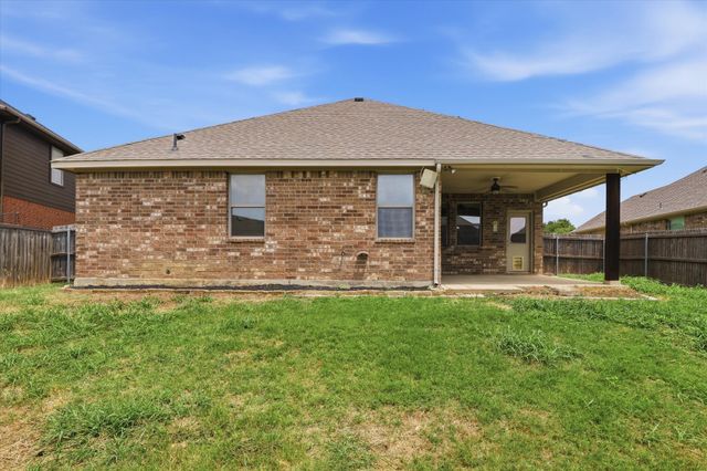 11 Pleasant Valley, Sanger, TX 76266