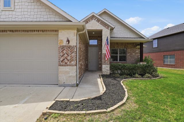 11 Pleasant Valley, Sanger, TX 76266