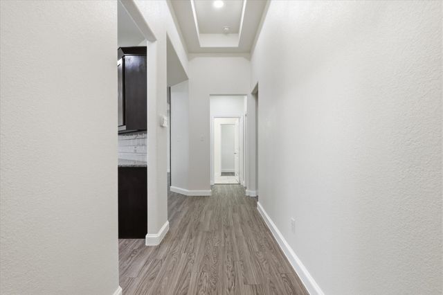 11 Pleasant Valley, Sanger, TX 76266