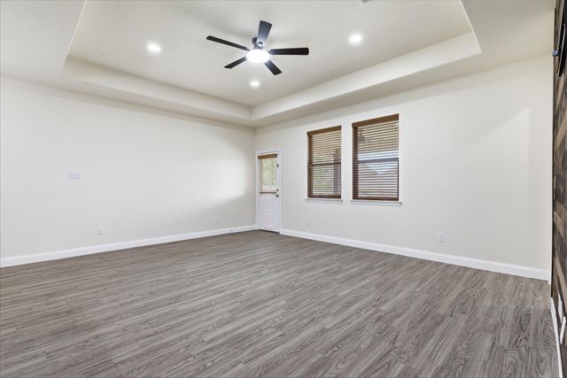 11 Pleasant Valley, Sanger, TX 76266