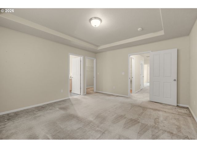 4865 Se SANDALWOOD St, Hillsboro, OR 97123