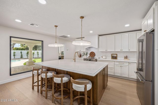 9008 N 83RD Street, Scottsdale, AZ 85258