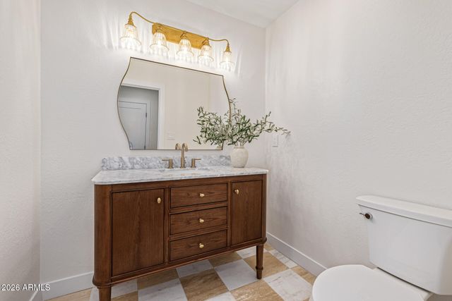 9008 N 83RD Street, Scottsdale, AZ 85258