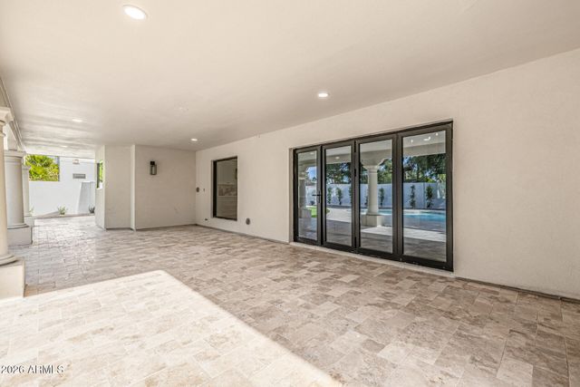 9008 N 83RD Street, Scottsdale, AZ 85258