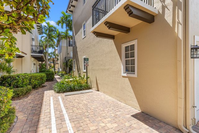 65 SE 5th Avenue, Delray Beach, FL 33483