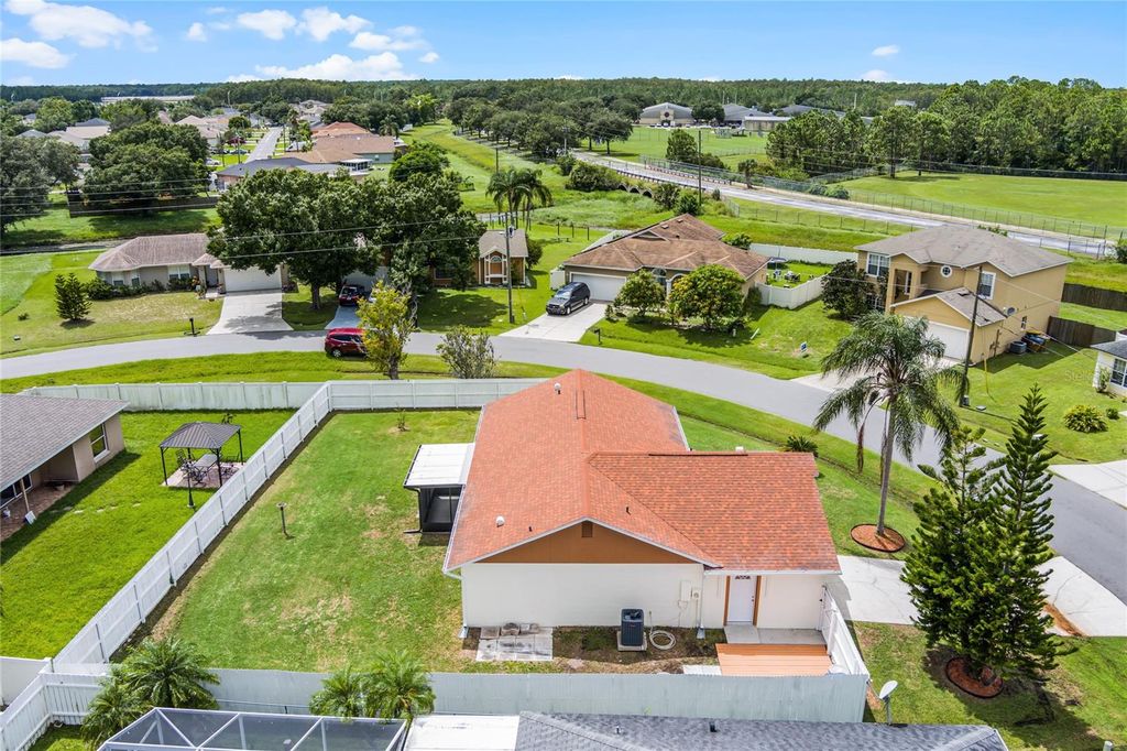 Image 35 of property listing at 137 BIRMINGHAM DRIVE, Kissimmee, FL 34758