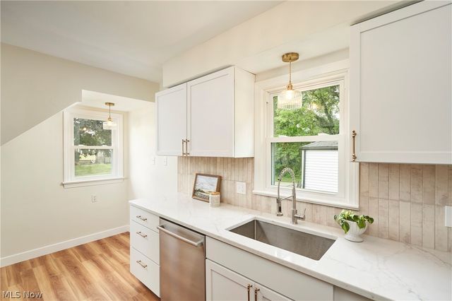 2497 21st Street, Cuyahoga Falls, OH 44223
