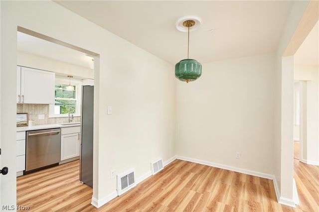 2497 21st Street, Cuyahoga Falls, OH 44223