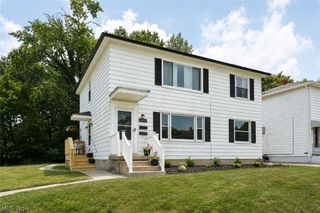 2497 21st Street, Cuyahoga Falls, OH 44223
