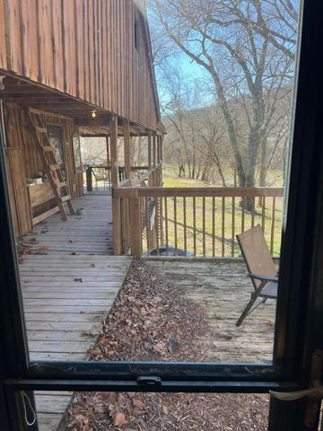 240 Athens Boonesboro Road, Winchester, KY 40391