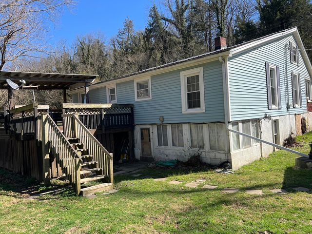 240 Athens Boonesboro Road, Winchester, KY 40391