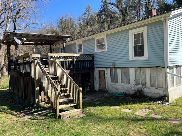 240 Athens Boonesboro Road, Winchester, KY 40391