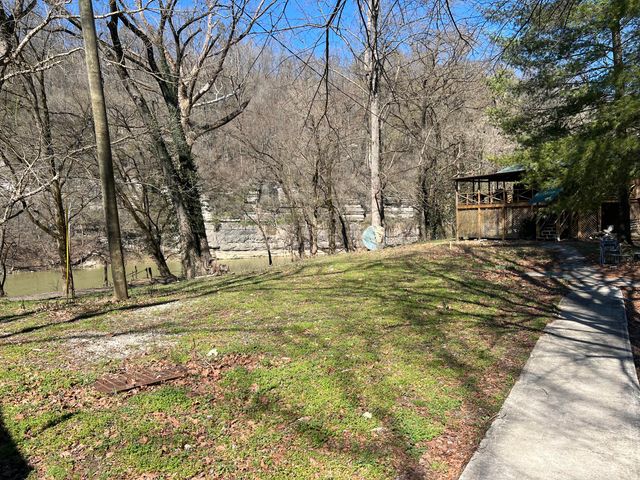 240 Athens Boonesboro Road, Winchester, KY 40391