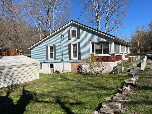 240 Athens Boonesboro Road, Winchester, KY 40391