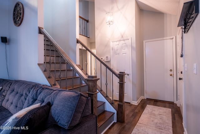 101 Laforet Court, Aberdeen, NC 28315