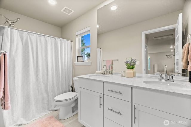 17803 130th Avenue E, Puyallup, WA 98374