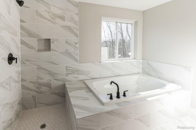 Lot 1 Pinckney Road, Putnam Township, MI 48169