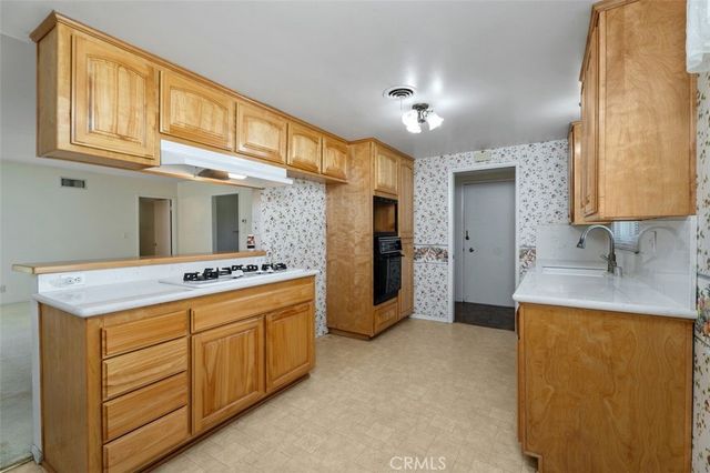2736 E Coolidge, Orange, CA 92867