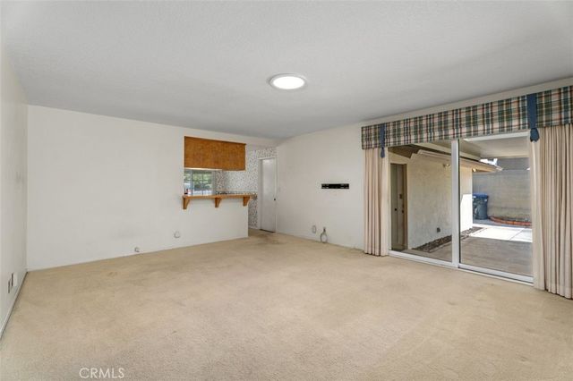 2736 E Coolidge, Orange, CA 92867