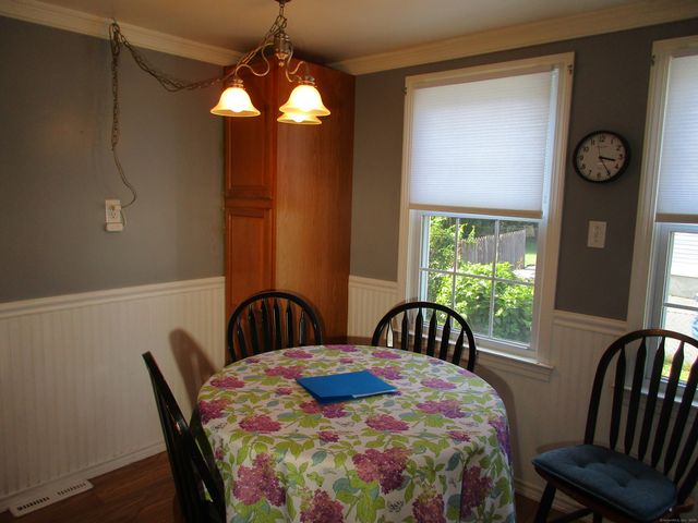 18 Harkness Drive, Milford, CT 06460