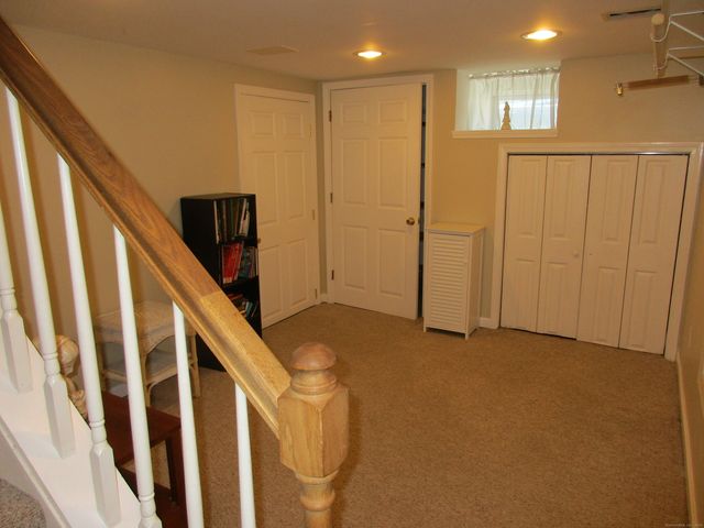 18 Harkness Drive, Milford, CT 06460