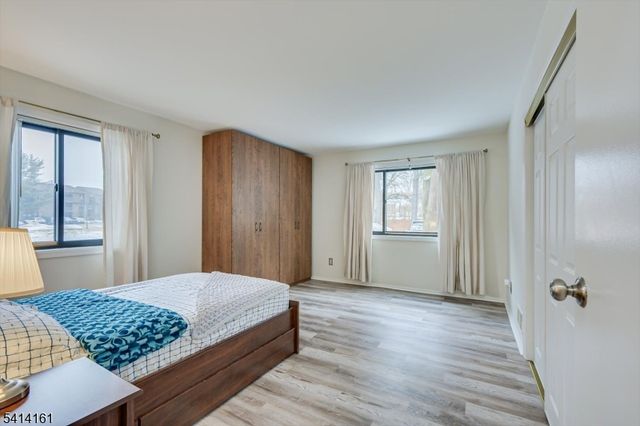 2211 Old Stone Mill Dr 2211, East Windsor Twp., NJ 08512