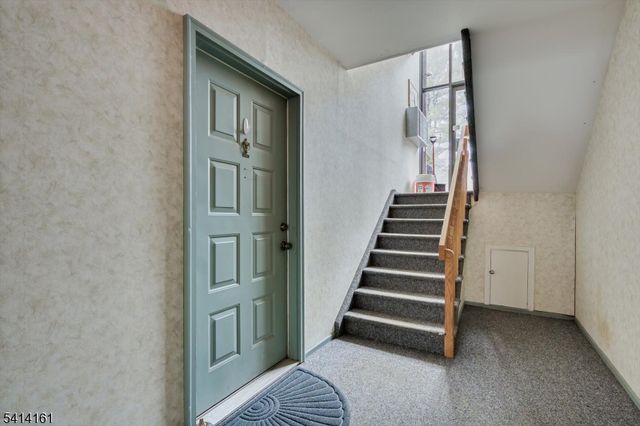 2211 Old Stone Mill Dr 2211, East Windsor Twp., NJ 08512