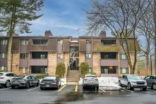 2211 Old Stone Mill Dr 2211, East Windsor Twp., NJ 08512
