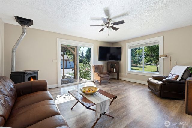 2118 Gallagher Road, Centralia, WA 98531