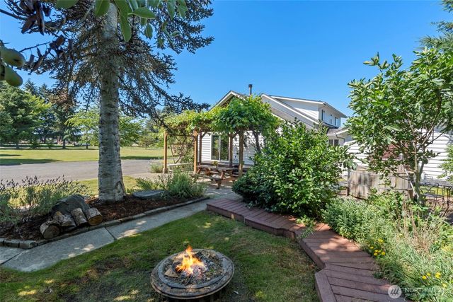 2118 Gallagher Road, Centralia, WA 98531