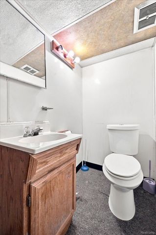 218 Gage Street, Pontiac, MI 48342