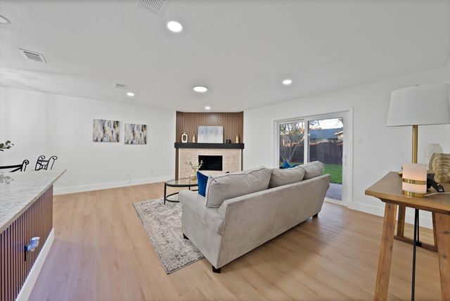 1805 Jubilee Trail, Arlington, TX 76014