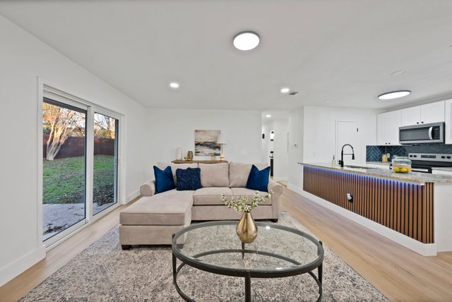 1805 Jubilee Trail, Arlington, TX 76014