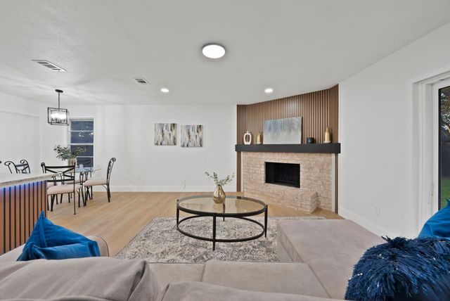 1805 Jubilee Trail, Arlington, TX 76014