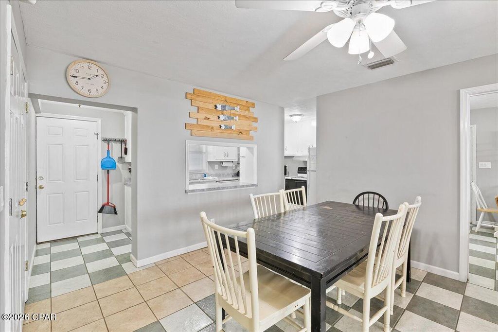 Image 10 of property listing at 16305 Front Beach Road, Panama City Beach, FL 32413