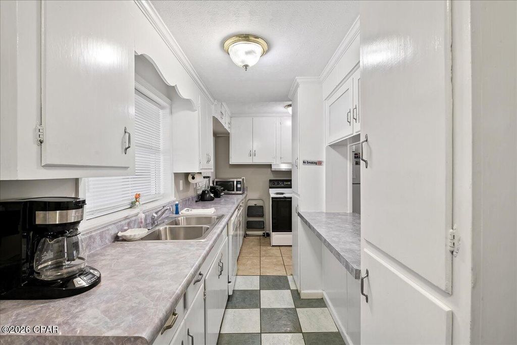Image 11 of property listing at 16305 Front Beach Road, Panama City Beach, FL 32413
