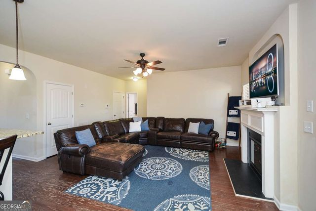 674 Ocean Avenue, Canton, GA 30114