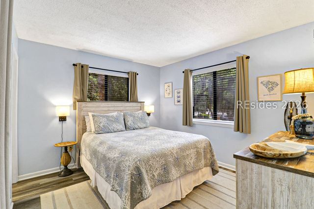 45 Folly Field Rd Apt 5H, Hilton Head Island, SC 29928