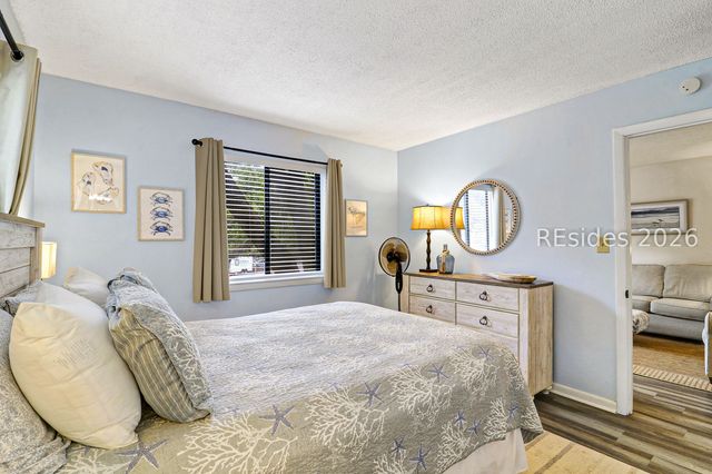 45 Folly Field Rd Apt 5H, Hilton Head Island, SC 29928